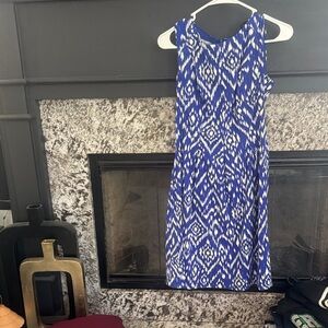 Blue and White Patterned Sleeveless Dress